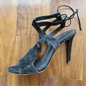 🖤Kendall and kylie heels🖤